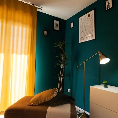 Lux View Luxury & Swiss View Aparthotel 3*